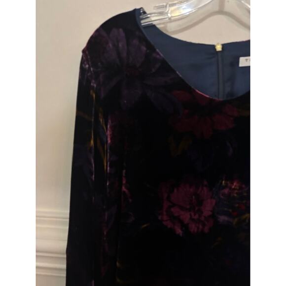 Trina Turk Dress Eclair Crushed Velvet Burnout Floral Long Sleeve Floral Small - Picture 9 of 9